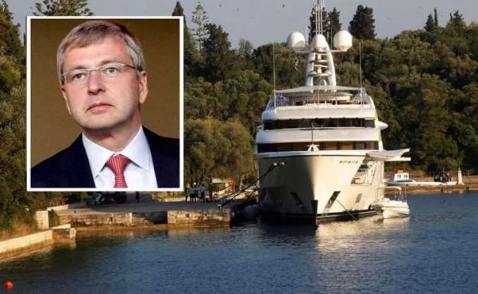 Σε δύο χρόνια έτοιμη η πολυτελής τουριστική μονάδα στον Σκορπιό – Τι θα φτιάξει ο Ριμπολόβλεφ στο νησί